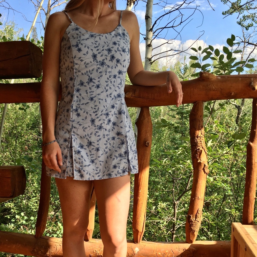 Vintage light blue Express mini jumper